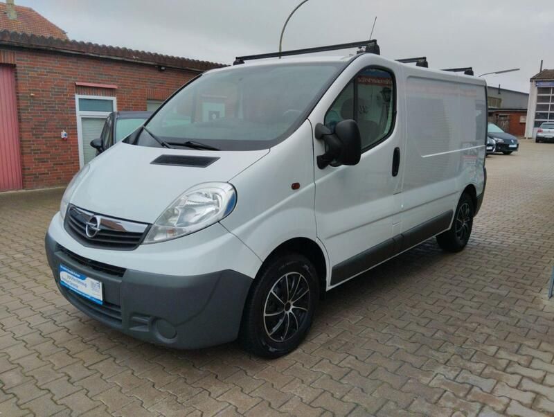 Gebraucht Opel Vivaro 90 PS (66 kW) 2014 Weiß Van / Kleinbus
