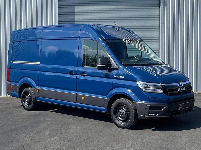 Gebraucht MAN TGE 177 PS (130 kW) 2025 Deep ocean Van