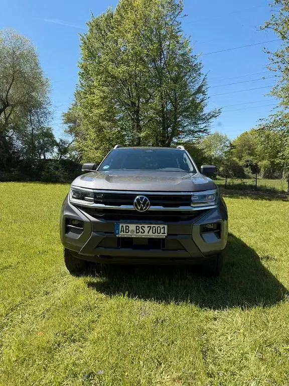 Gebraucht VW Amarok PanAmericana 241 PS (177 kW) 2024 Grau Pickup
