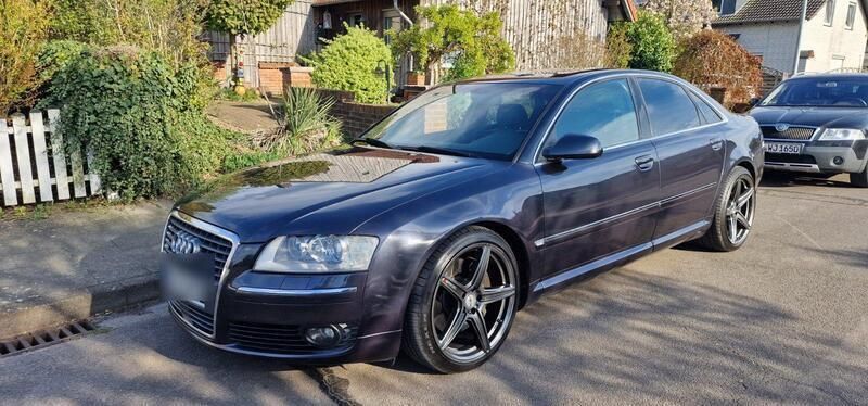 Grau Gebraucht 2006 Audi A8 Exclusive Limousine | 7.900 € (Fairer Preis) - Bild 1/4