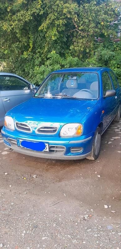 Blau Gebraucht 2000 Nissan Micra Kleinwagen | 1.000 € (Guter Preis) - Bild 1/2