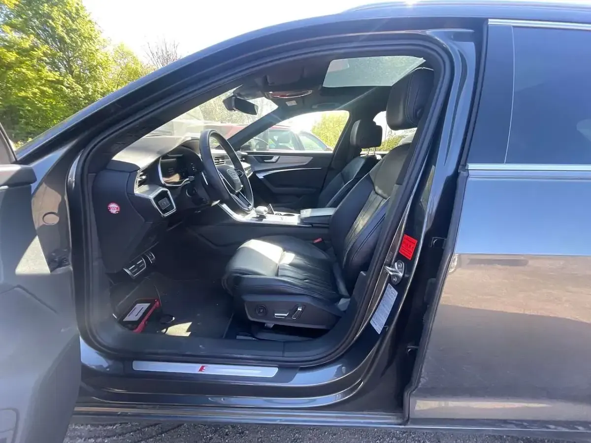Gebraucht Audi S6 344 PS (253 kW) 2023 Daytonagrau perleffekt Kombi