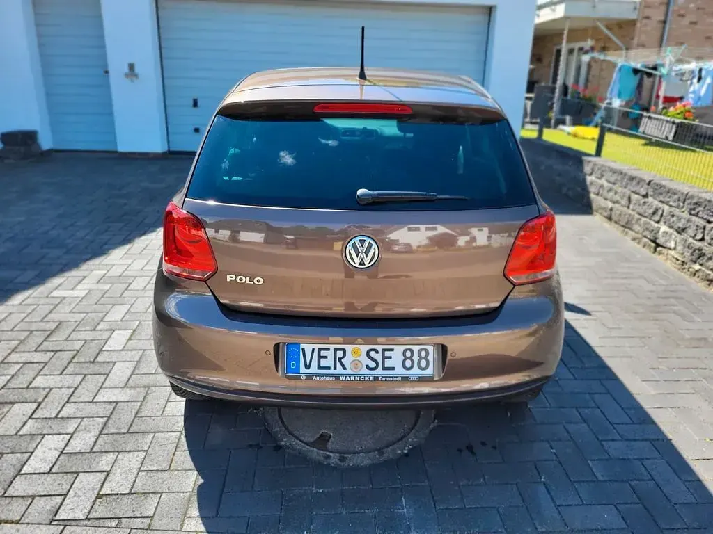 Gebraucht VW Polo Style 60 PS (44 kW) 2011 Braun Kleinwagen