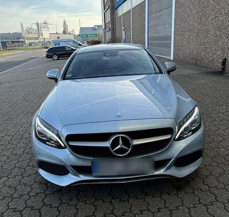 Gebraucht Mercedes C180 Edition 1 156 PS (114 kW) 2017 Grau Coupé