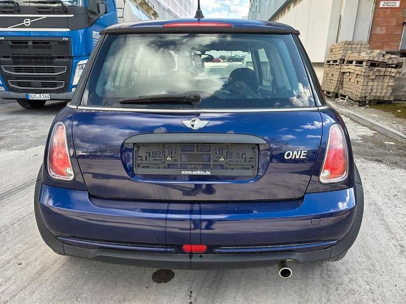 Gebraucht Mini ONE 90 PS (66 kW) 2005 Blau Kleinwagen