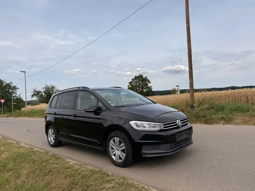 Gebraucht VW Touran 110 PS (80 kW) 2015 Schwarz Van / Kleinbus
