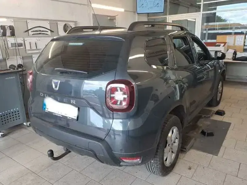 Gebraucht Dacia Duster Deal 101 PS (74 kW) 2021 Grau SUV