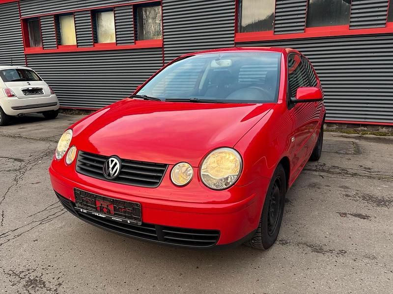 Gebraucht VW Polo Cricket 75 PS (55 kW) 2004 Rot Kleinwagen
