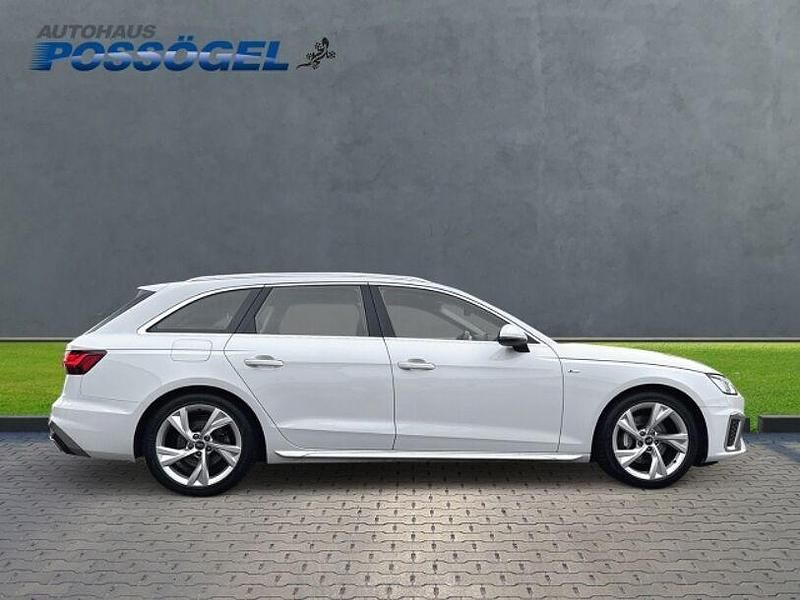 Gebraucht Audi A4 S-Line 204 PS (150 kW) 2023 Weiß Kombi