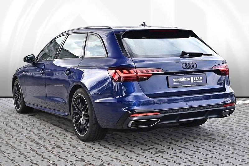 Gebraucht Audi A4 S-Line 204 PS (150 kW) 2022 Blau Kombi
