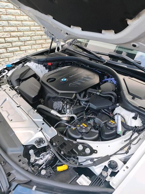 Gebraucht BMW 320 204 PS (150 kW) 2022 Weiß Kombi