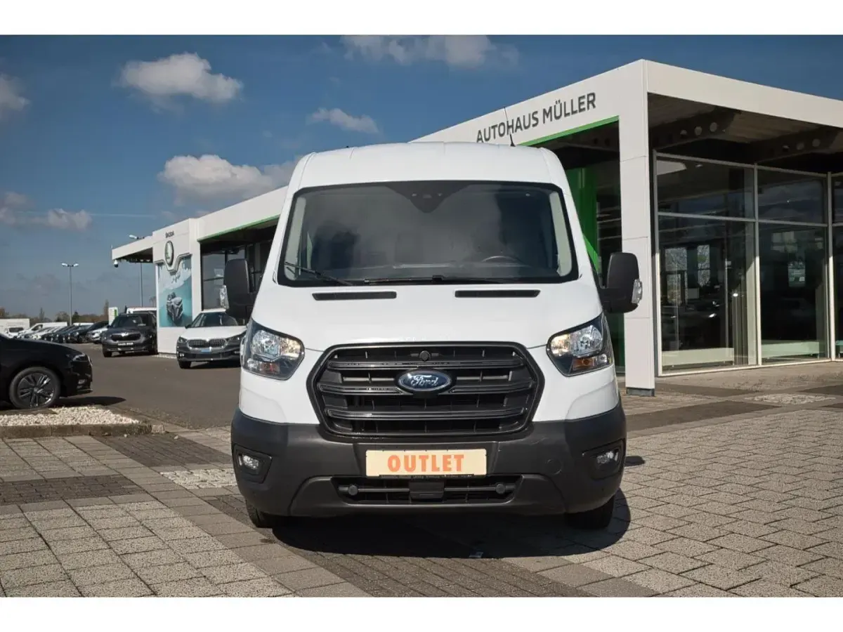Occasion Ford Transit 131 ch (96 kW) 2023 Blanc Berline
