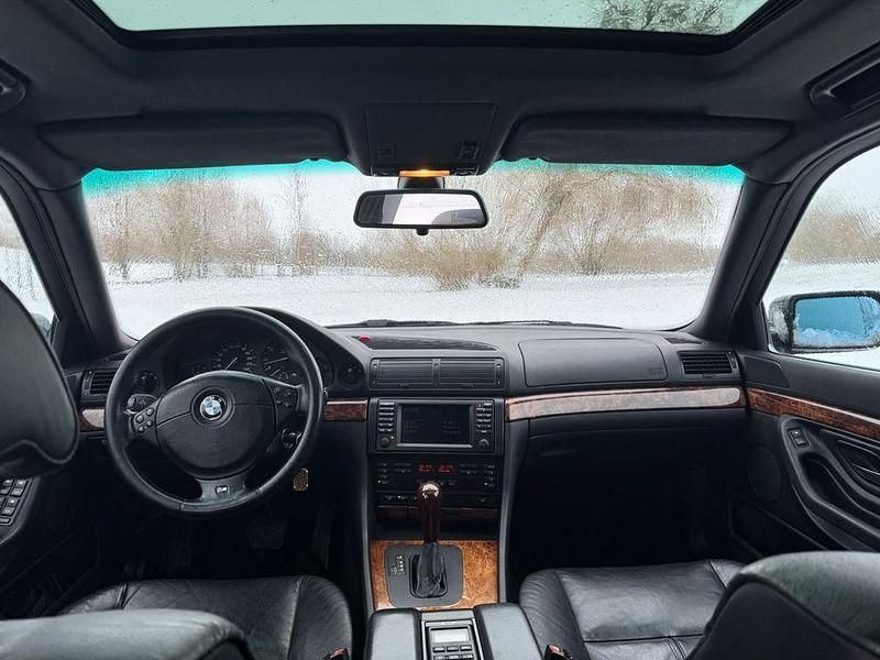 Gebraucht BMW 740 245 PS (180 kW) 2000 Schwarz Limousine