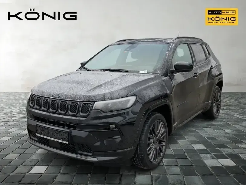 Usado Jeep Compass 180 HP (132 kW) 2021 Preto SUV