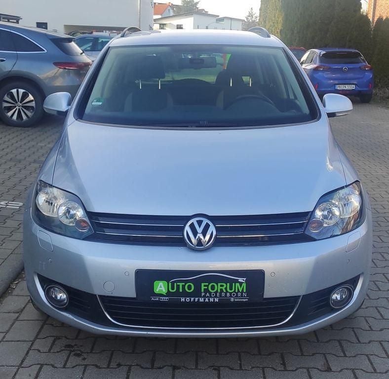 Silber Gebraucht 2013 VW Golf Plus Cross Life Van / Kleinbus | 7.199 € (Fairer Preis) - Bild 1/4