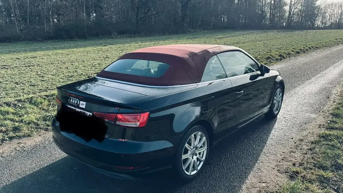 Używany Audi A3 Cabriolet 150 KM (110 kW) 2019 Czarny Kabriolet