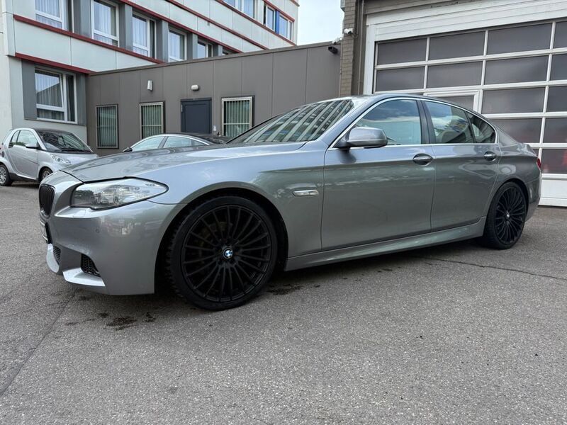 Grau Gebraucht 2010 BMW 525 M Sport Limousine | 8.500 € (Fairer Preis) - Bild 1/4