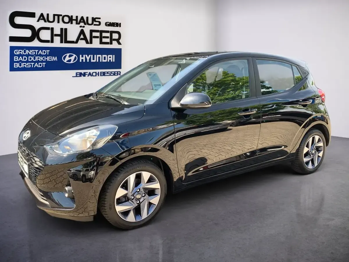 Gebraucht Hyundai i10 Trend 84 PS (61 kW) 2023 Kleinwagen