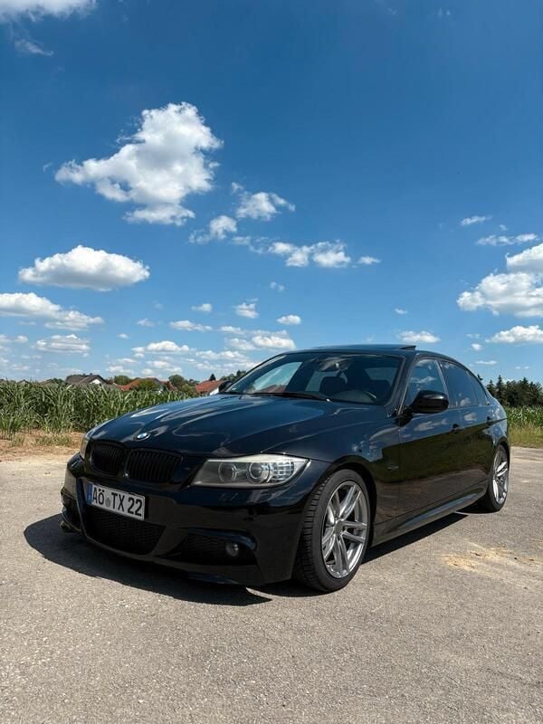 Schwarz Gebraucht 2010 BMW 320 M Performance Limousine | 11.000 € (Teuer) - Bild 1/4