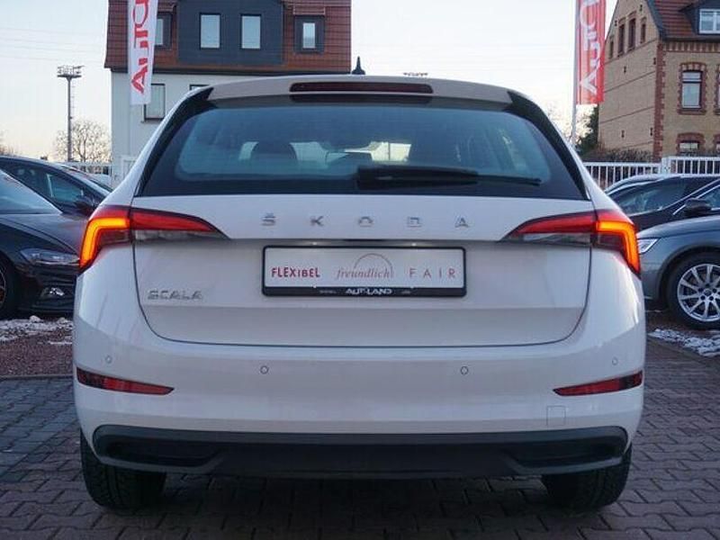 Second-hand Skoda Scala Clever 95 CP (69 kW) 2020 Alb Hatchback