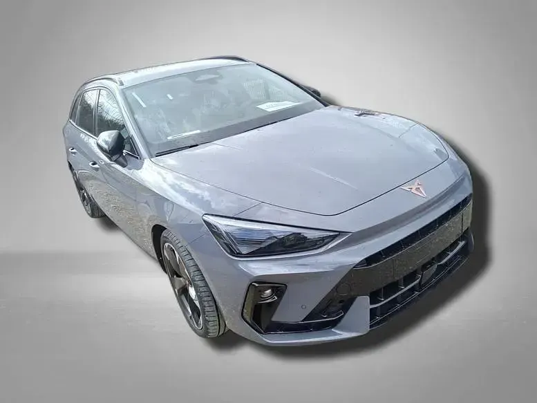 Gebraucht Cupra Leon 150 PS (110 kW) 2026 Graphene grau Kombi