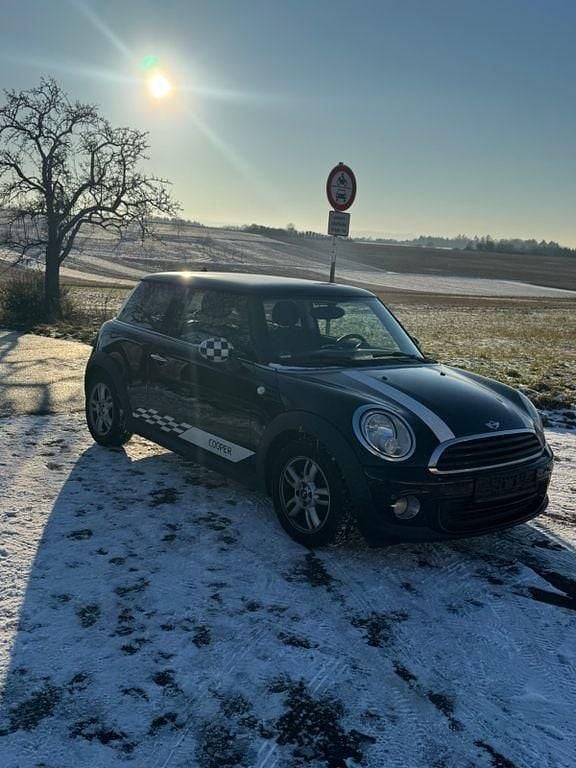 Gebraucht Mini ONE 98 PS (72 kW) 2012 Schwarz Kleinwagen