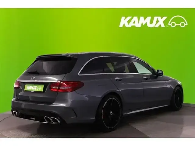 Gebraucht Mercedes C63 AMG AMG 510 PS (375 kW) 2021 Selenitgrau Kombi