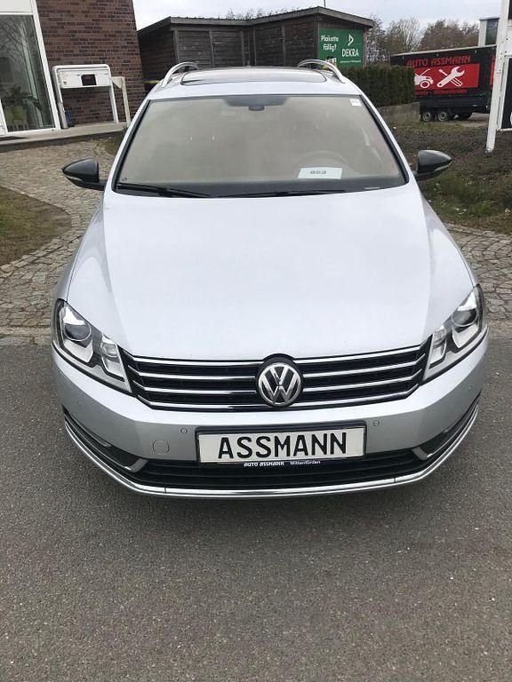 Silber Gebraucht 2014 VW Passat Edition Kombi | 12.990 € (Etwas zu teuer) - Bild 1/4