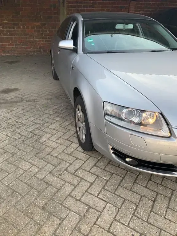 Gebraucht Audi A6 177 PS (130 kW) 2004 Silber Limousine