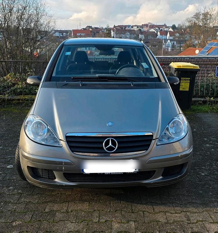 Grau Gebraucht 2004 Mercedes A170 Classic Kombi | 1.000 € (Superpreis) - Bild 1/4