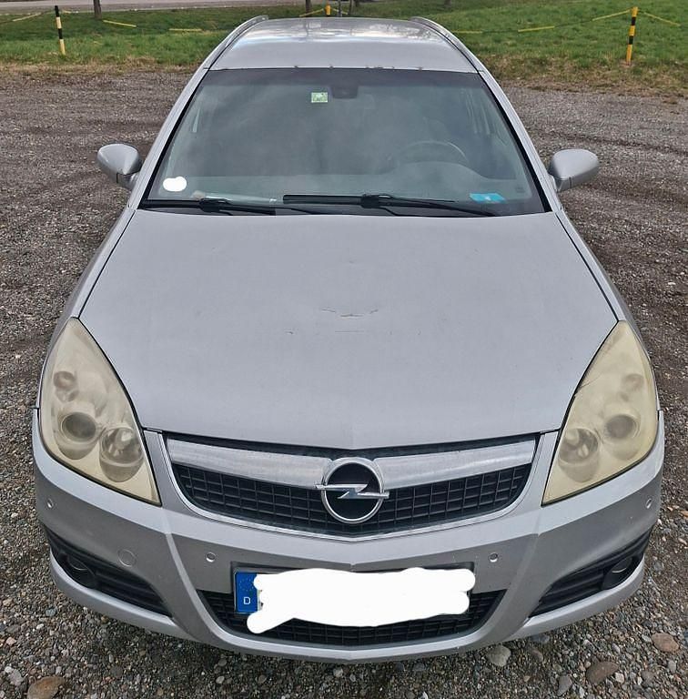 Gebraucht Opel Vectra 150 PS (110 kW) 2008 Silber Limousine