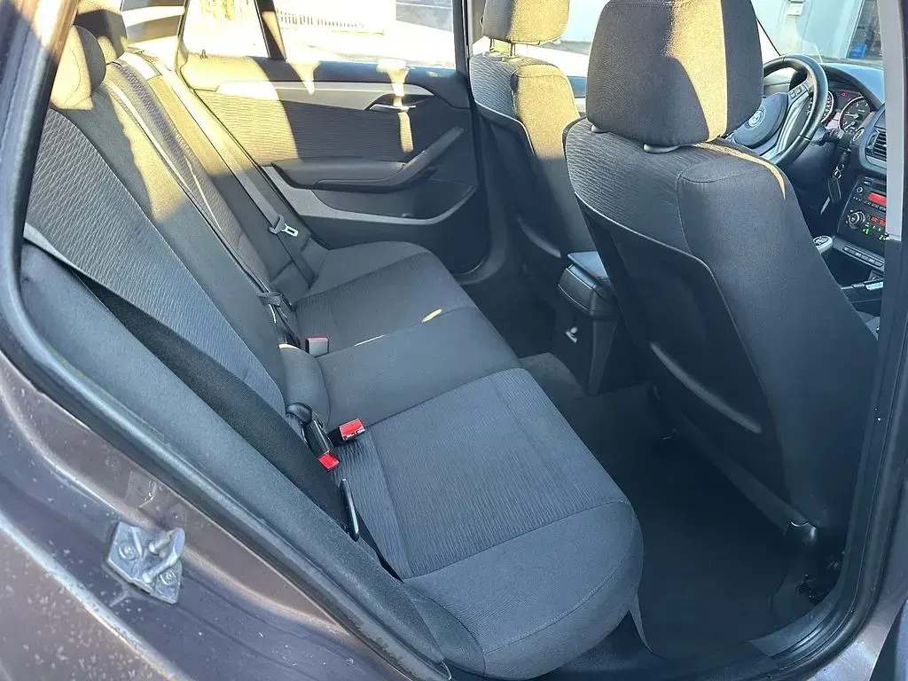 Używany BMW X1 143 KM (105 kW) 2014 Brązowy SUV