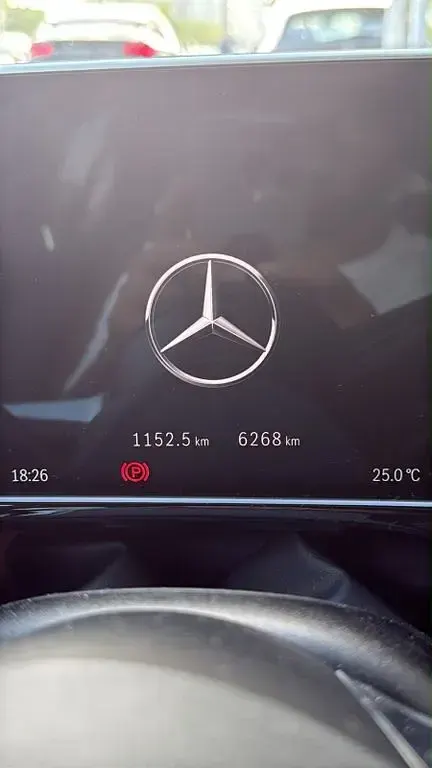 Gebraucht Mercedes E200 Advanced 204 PS (150 kW) 2025 Schwarz Limousine