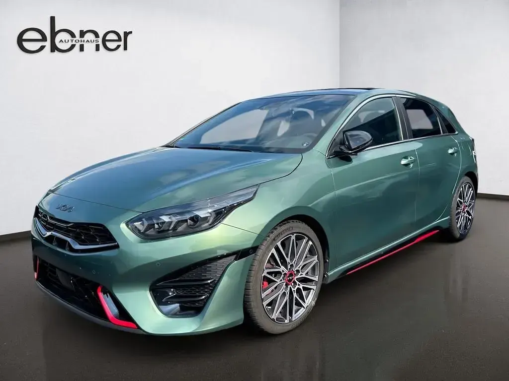 Gebraucht Kia Ceed GT GT 204 PS (150 kW) 2024 Grün Limousine