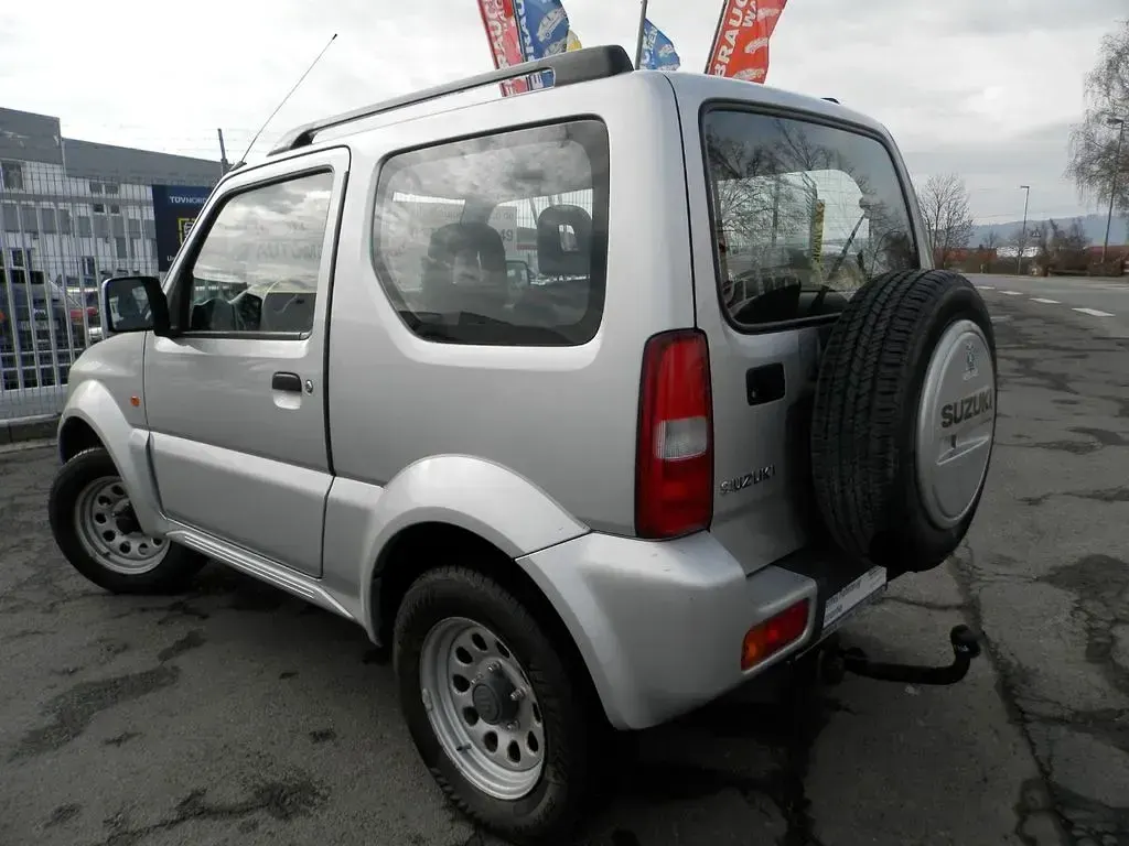 Gebraucht Suzuki Jimny Club 86 PS (63 kW) 2009 Silber SUV