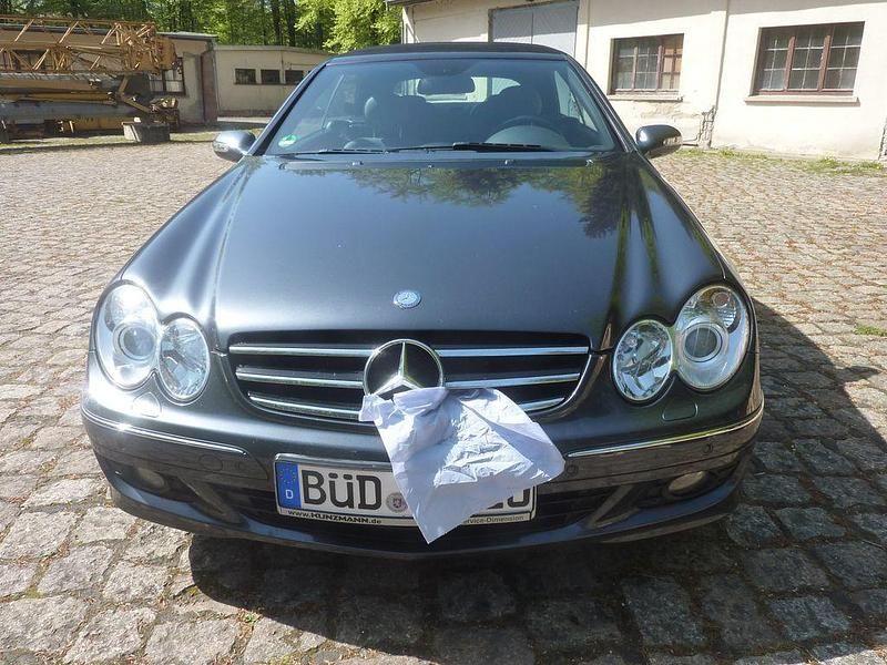 Grau Gebraucht 2007 Mercedes CLK200 Avantgarde Cabrio | 6.998 € (Guter Preis) - Bild 1/4