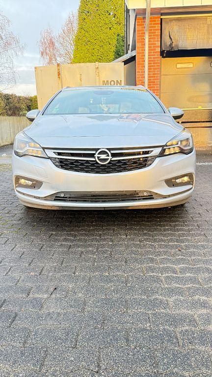 Gebraucht Opel Astra 150 PS (110 kW) 2017 Grau Kombi
