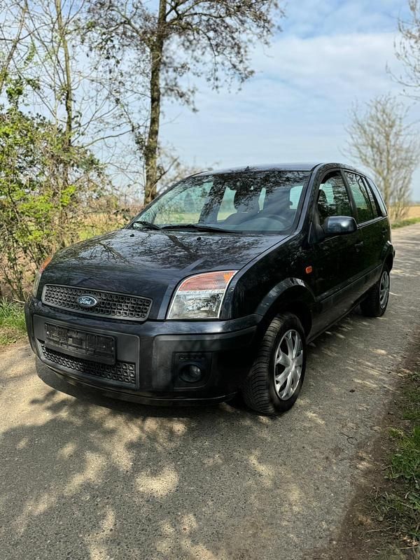 Gebraucht Ford Fusion 80 PS (58 kW) 2007 Grau Kleinwagen