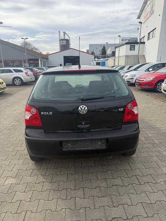 Gebraucht VW Polo Basis 64 PS (47 kW) 2003 Schwarz Limousine
