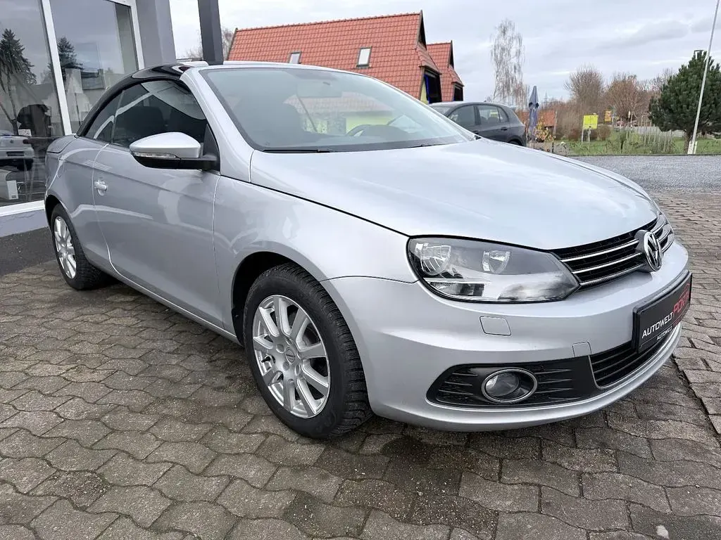 Używany VW Eos 122 KM (89 kW) 2015 Srebrny Kabriolet