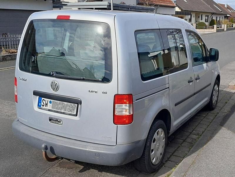 Gebraucht VW Caddy Life 102 PS (75 kW) 2005 Silber Van / Kleinbus