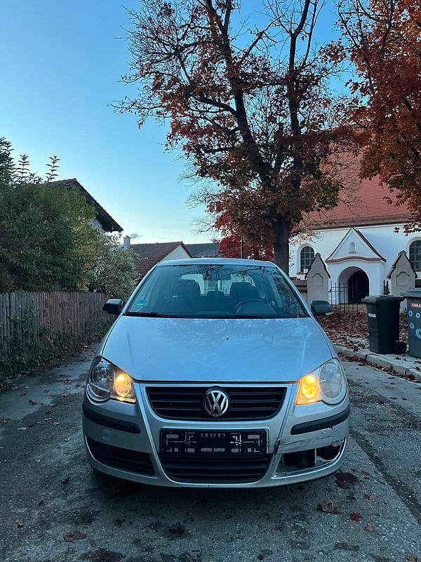 Silber Gebraucht 2006 VW Polo Goal Kleinwagen | 999 € (Superpreis) - Bild 1/4