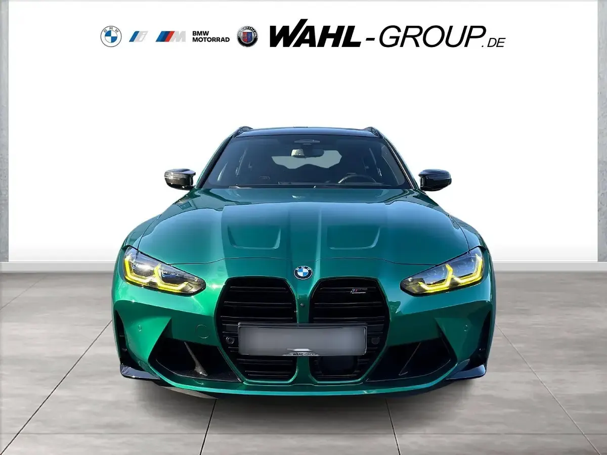 Gebraucht BMW M3 Efficient Dynamics 510 PS (375 kW) 2024 Grün metallic Kombi