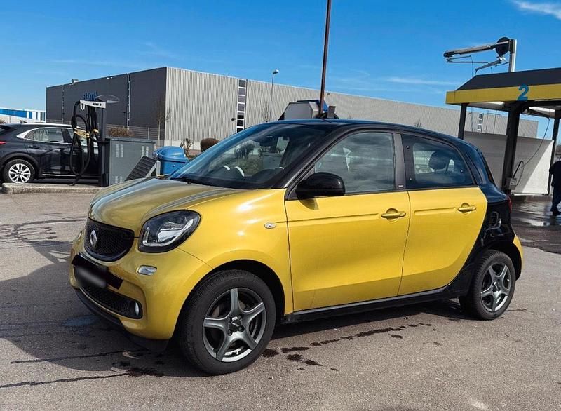 Gebraucht Smart ForFour 90 PS (66 kW) 2016 Gold Kleinwagen
