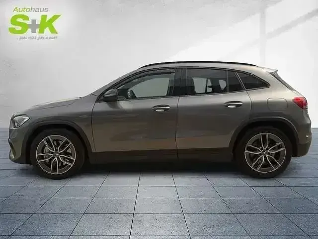 Gebraucht Mercedes GLA35 AMG AMG 306 PS (225 kW) 2022 Grau SUV