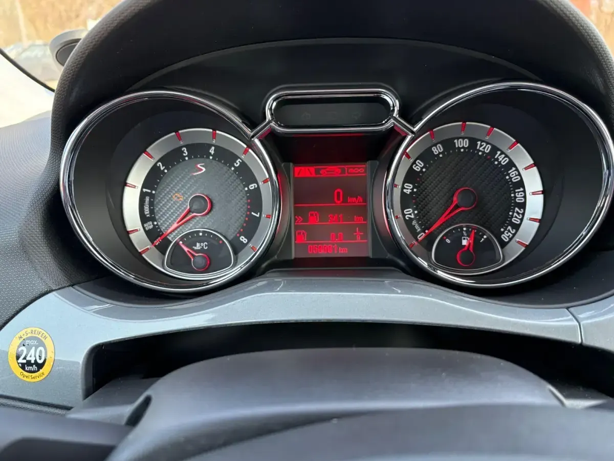 Gebraucht Opel Adam S 150 PS (110 kW) 2017 Grau Kleinwagen