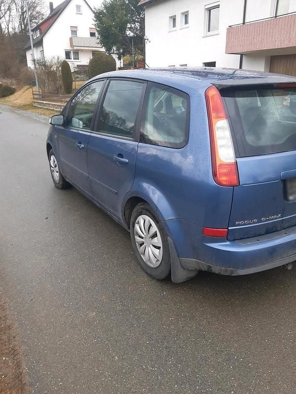 Gebraucht Ford Focus 115 PS (84 kW) 2005 Blau Kombi