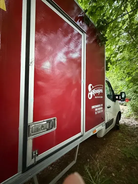 Gebraucht Renault Master 170 PS (125 kW) 2015 Schwarz Van
