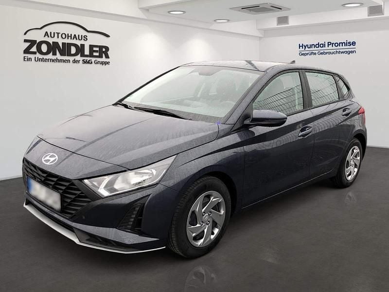 Gebraucht Hyundai i20 Select 58 PS (42 kW) 2025 Aurora grey / met (grau) Kleinwagen