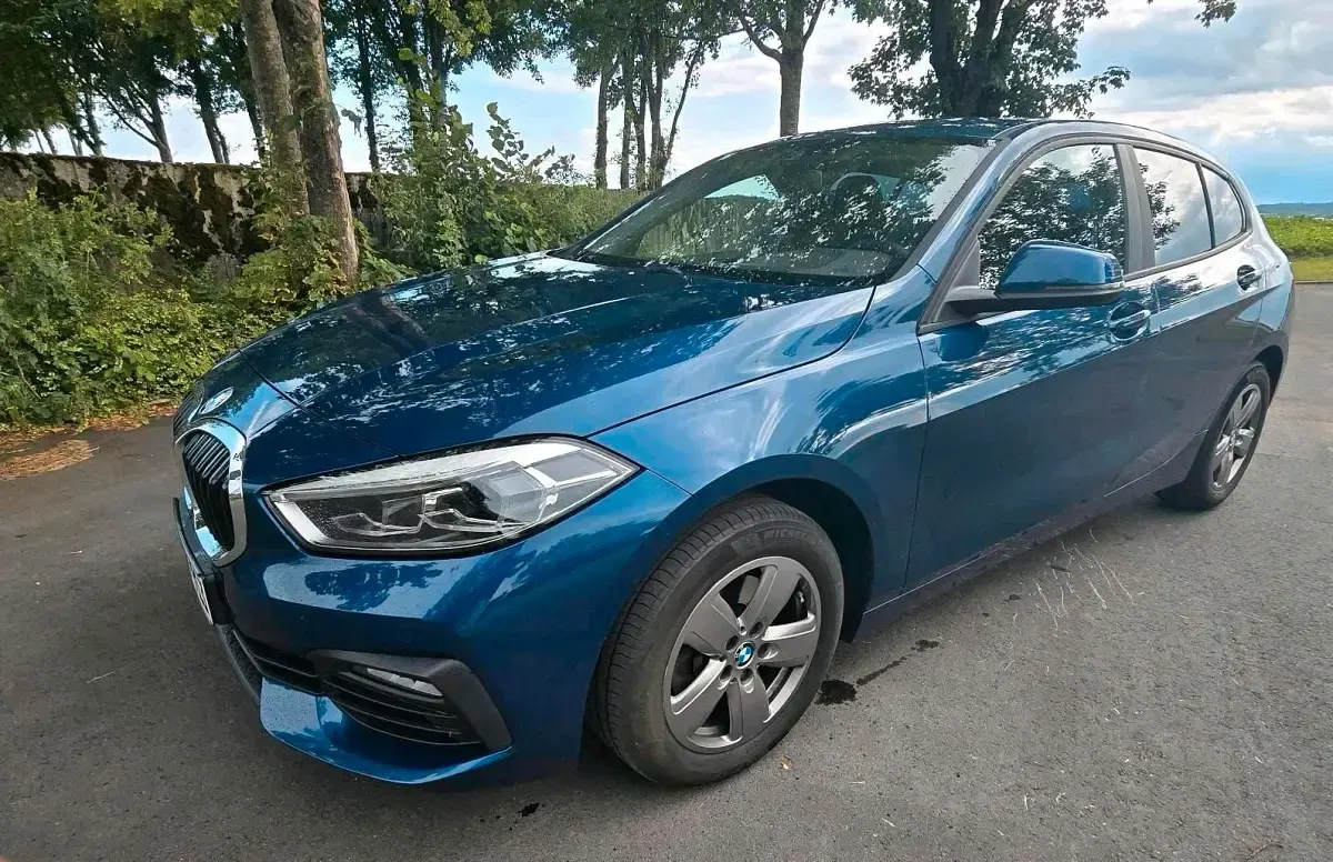 Gebraucht BMW 118 Advantage 150 PS (110 kW) 2020 Blau Limousine